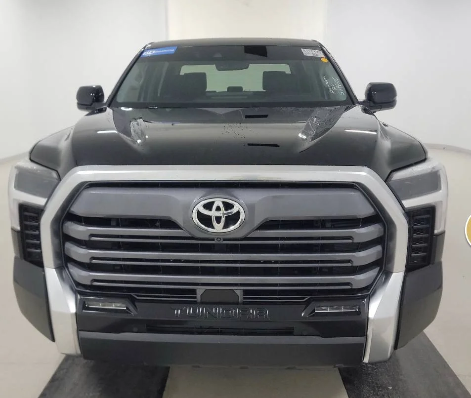 Imagen de 2023 Toyota Tundra 4WD Limited