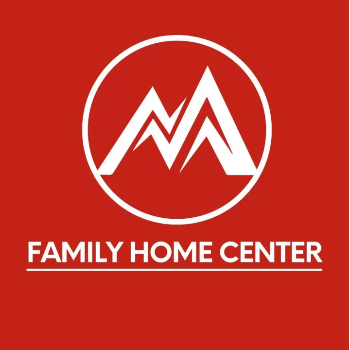 Logo de Family Home Center